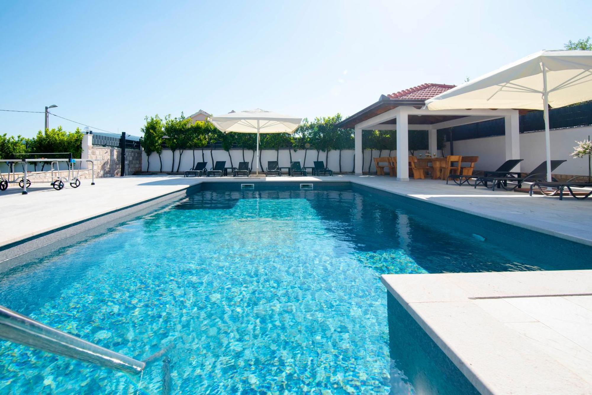 Vacation Villa Matic With 7 Bedrooms ซินย์ ภายนอก รูปภาพ